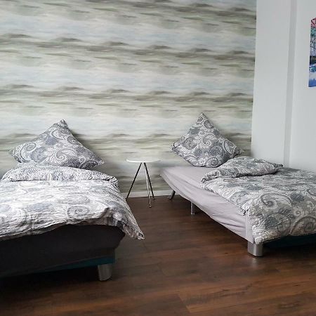 Apartment Alt-Refrath Bergisch Gladbach Bagian luar foto