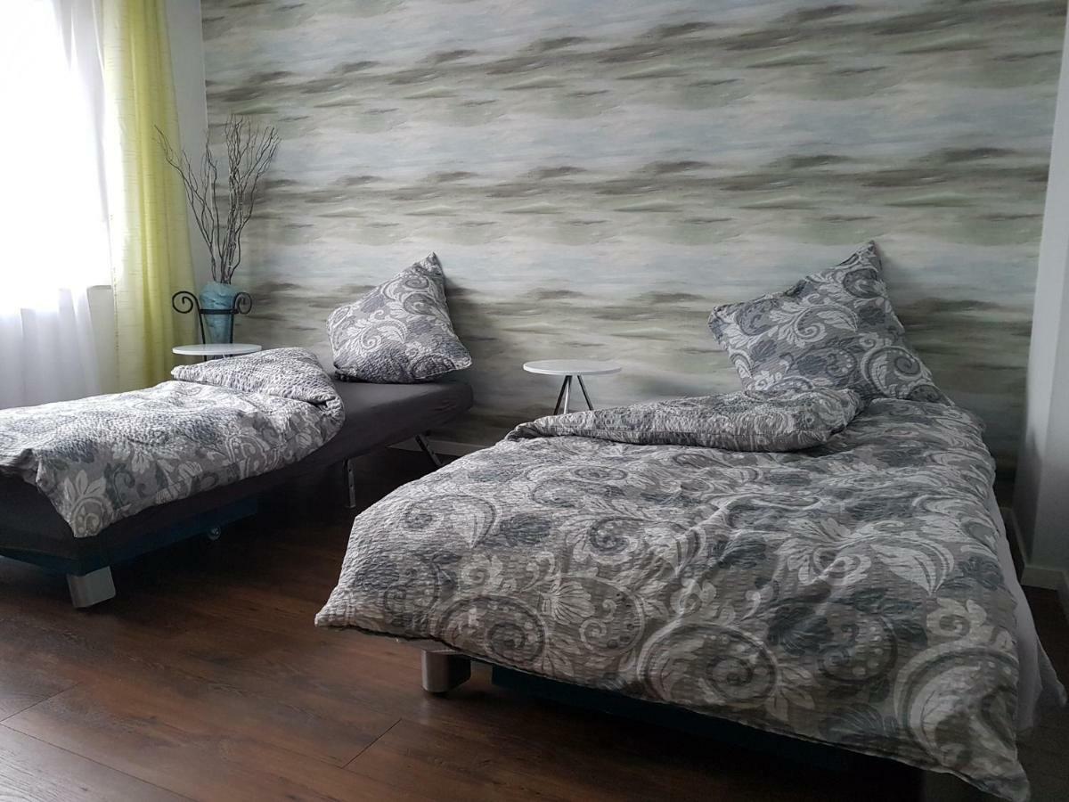 Apartment Alt-Refrath Bergisch Gladbach Bagian luar foto
