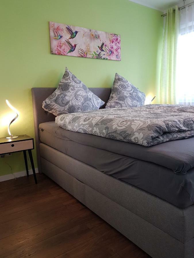 Apartment Alt-Refrath Bergisch Gladbach Bagian luar foto